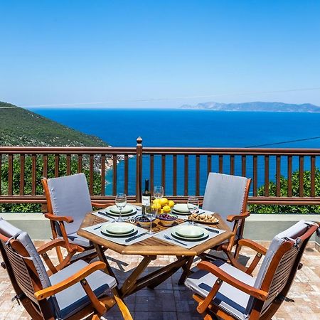 Villa Margini, Aegean Views , Pool Villa, Skopelos Eksteriør billede