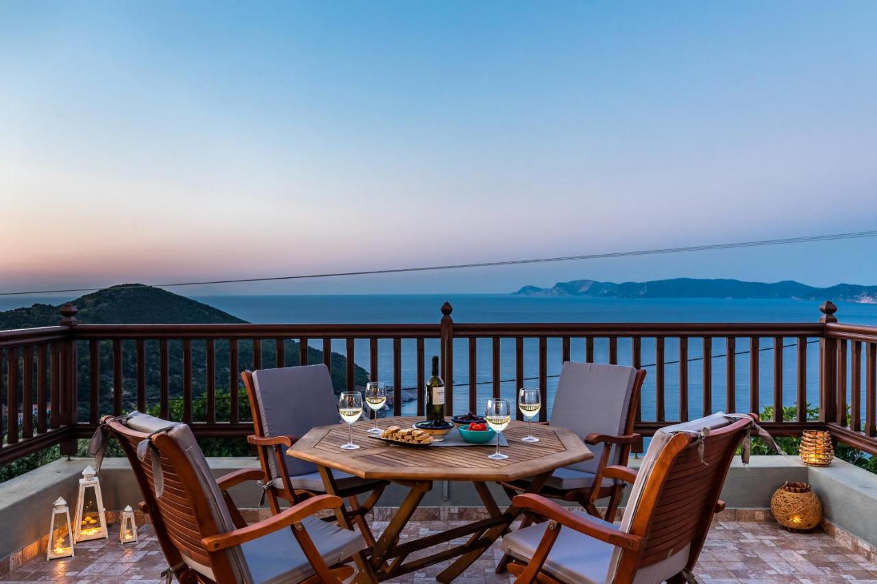 Villa Margini, Aegean Views , Pool Villa, Skopelos Eksteriør billede